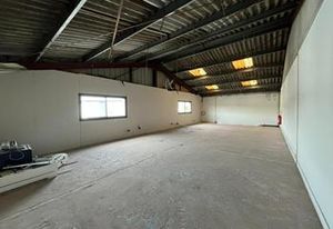 Location entrepôt Eysines - Proche rocade 8 et 9