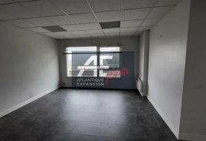 Bureaux à vendre Saint-Nazaire - Plateau 108 m² en zone tertiaire