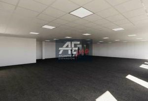 Location bureaux Saint-Nazaire - Proximité bus et parking