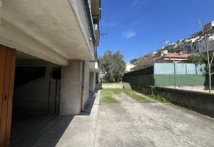 Vente entrepôt Contes - 3 places de parking incluses