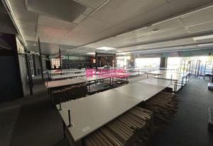 Location local commercial 306 m² Lorient - Secteur dynamique