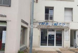 Location local commercial Essey-lès-Nancy - Proche mairie
