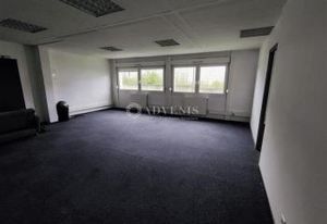 Location bureaux Heillecourt - Proche A330 et bus ligne 14