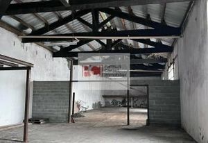 Local d'activités à vendre Nîmes - Proche A9 et zone Saint-Césaire