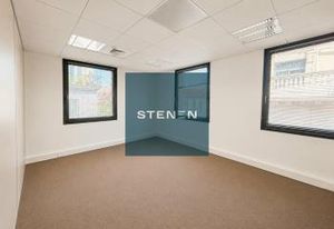 Location bureaux Marseille 1 - Proche tram et bus Cours Saint-Louis