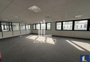 Bureaux à louer Sophia Antipolis - Proche gare routière et place Bermond