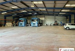 Bâtiment indépendant à vendre Beychac-et-Caillau - Proximité RN89