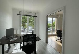 Location bureaux Lorient centre - Proche commerces et transports
