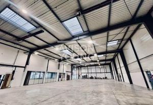 Location local d'activité La Courneuve - Proche périphérique A1