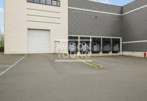 Location entrepôt Romainville - Proche A3/A86 et métro ligne 5