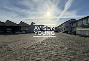 Location local d'activité Saint-Denis - Proche transports en commun