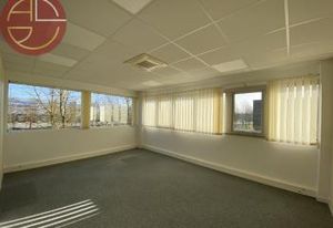 Location bureaux Castelnau-d'Estrétefonds - Proche autoroute et RN