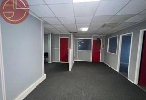 Location bureaux Toulouse Nord-Est, proche rocade et transports en commun