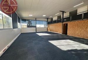 Local d'activité à vendre Mondouzil - Proche bus et autoroutes