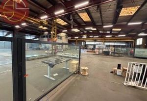Location entrepôt Turnéfeuille - Accès RN124 & rocade Arc-en-Ciel
