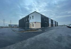 Locaux d'activité à vendre Persan - Proximité A16 et N185