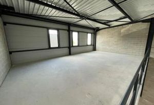 Locaux d'activité à vendre Persan - Proximité A16 et N185