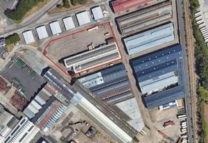 Local d'activités à vendre Le Havre - Quais de chargement et potentiel d'extension