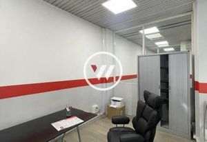 Location local commercial Marseille 8e - Proche métro Périer