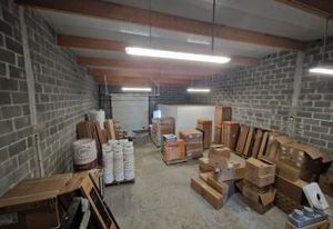 Location local d'activité Ifs - Avec bureaux et accès livraison