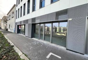 Location local commercial Caen - Face au tribunal