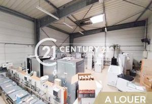 Location local d'activité Saint-Nazaire - Showroom et espaces extérieurs
