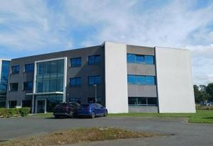 Location bureaux Hérouville-Saint-Clair - Proximité Tram et bus