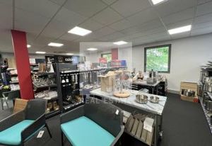 Location local commercial Limonest entre A6 et RN6