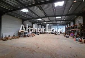 Location local d'activité Feuguerolles-Bully - 930 m²