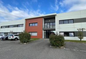 Vente bureaux Saint-Genis-Pouilly, Technoparc, proche Genève