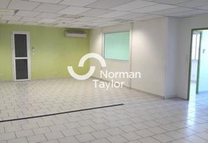 Local mixte activités/bureaux à louer Mauguio - Proche A9/A709