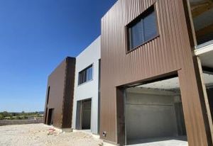 Local d'activité à vendre Vailhauquès - Proche A750