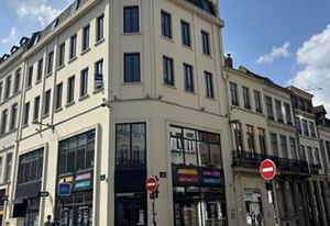 Location local commercial Lille rue Nationale