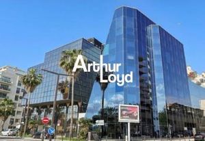 Location bureaux Nice - Promenade des Anglais, tramway