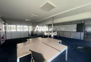 Location bureaux Villeneuve-Loubet - Proche N7 et transports