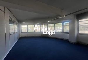 Location bureaux Villeneuve-Loubet - Proche N7 et transports