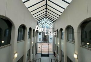 Vente bureaux Sophia Antipolis - Proche A8 et centre de vie St Philippe