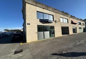 Local commercial à louer Puget-sur-Argens - Parc Espace Vernède