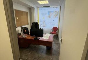 Location locaux mixtes Grasse - Accès gros porteur