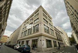 Location bureaux Lyon 3 - Proche métro, tram et bus