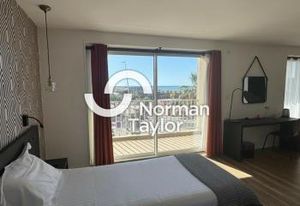 Vente murs et fonds hôtel face mer Palavas-les-Flots