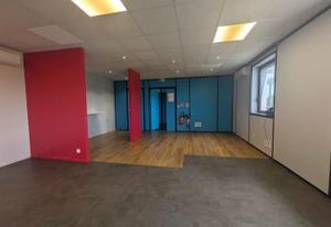 Location bureaux Le Grand-Quevilly - Rond-point très passant