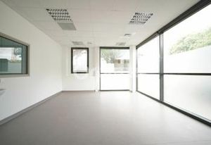 Bureaux à louer Vaulx-en-Velin - Proche A42 et bus