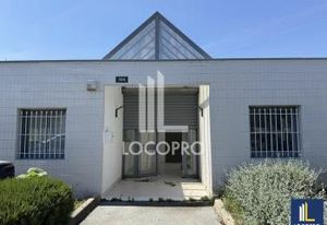 Location bureaux Mouans-Sartoux - Rez-de-chaussée avec parking