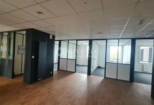 Location bureaux Langueux - Proche RN12 et transports
