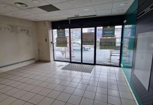 Location local commercial Caen Nord - quartier dynamique