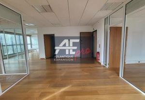 Bureaux à vendre Saint-Nazaire gare SNCF et bus Hélyce