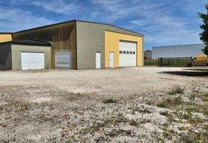 Location local d'activité Nuits-Saint-Georges - Espace extérieur inclus