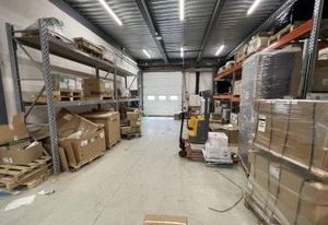 Location local d'activité Nanterre - Sortie A86 - Proche RER