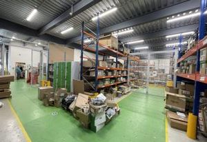 Location local d'activité Nanterre - Sortie A86 - Proche RER